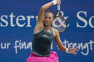 开云体育-张奔斗：郑钦文的发球，从卡顿突然丝滑