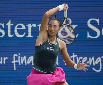 开云体育-张奔斗：郑钦文的发球，从卡顿突然丝滑