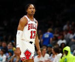 Exhibit 10&amp;训练营21人满员！ 热火官宣连签4人 贾米尔-杨在列