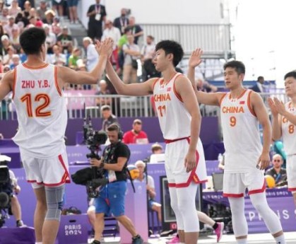 开云体育登录入口-三人男篮出局！进攻无力成最大短板